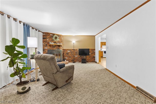 107 Laurel Drive, Weirton, WV 26062