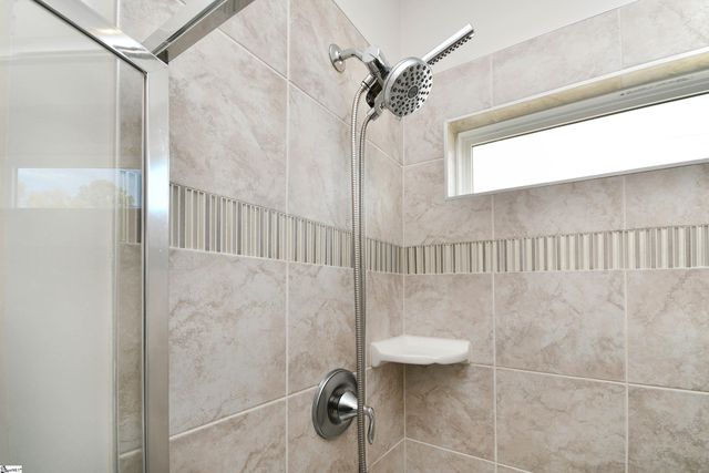 129 Fennec Drive, Fountain Inn, SC 29644