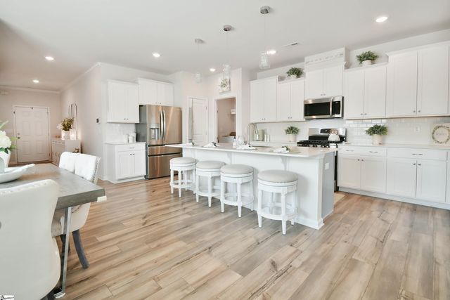 129 Fennec Drive, Fountain Inn, SC 29644