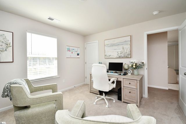 129 Fennec Drive, Fountain Inn, SC 29644