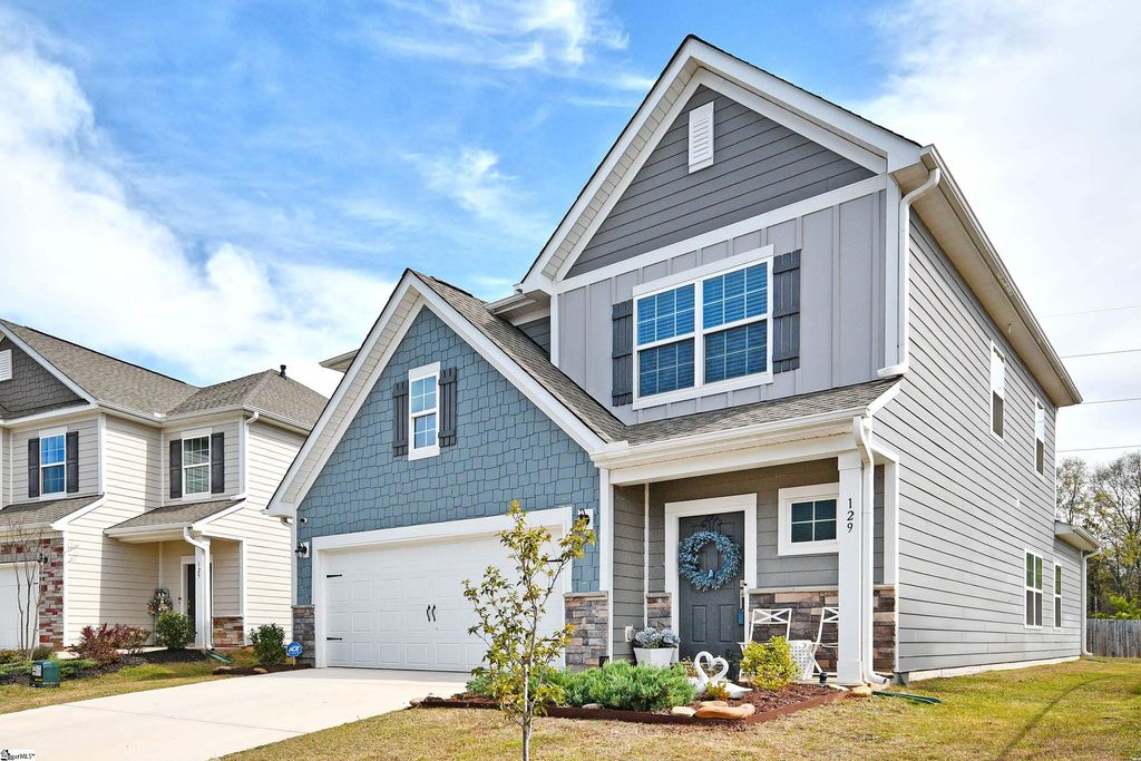 129 Fennec Drive, Fountain Inn, SC 29644