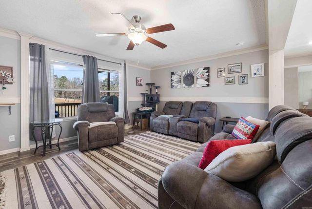 188 Batesville Mountain Rd, Damascus, AR 72039