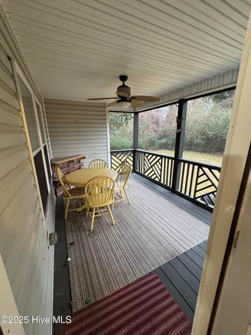 124 Norris Road, Swansboro, NC 28584