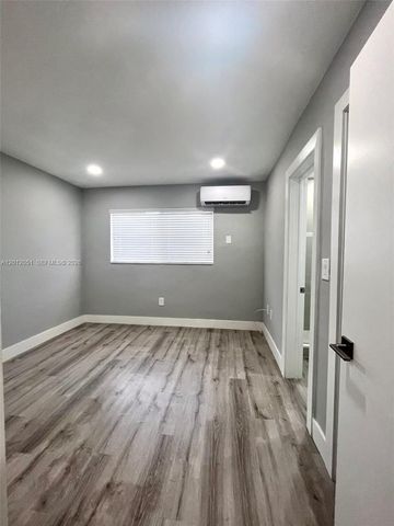 6310 SW 79th St 20, South Miami, FL 33143
