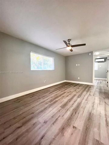 6310 SW 79th St 20, South Miami, FL 33143