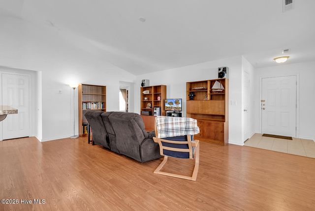 2107 Jarvis Lane NW, Calabash, NC 28467