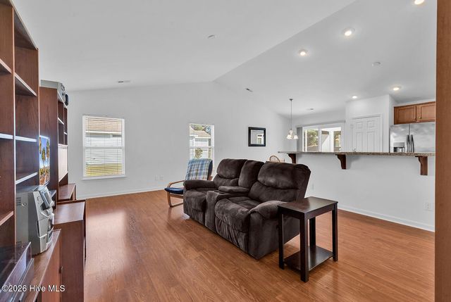 2107 Jarvis Lane NW, Calabash, NC 28467