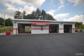 9509 Saint Clair Avenue, Fairview Heights, IL 62208