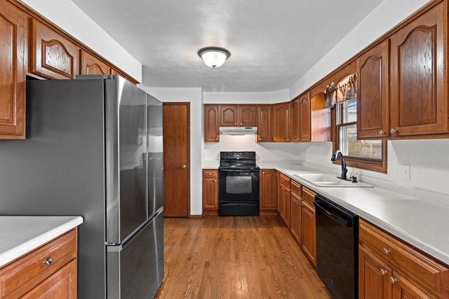 1825 W GRANT STREET, Appleton, WI 54914