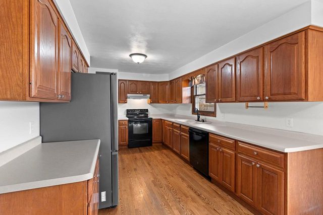 1825 W GRANT STREET, Appleton, WI 54914