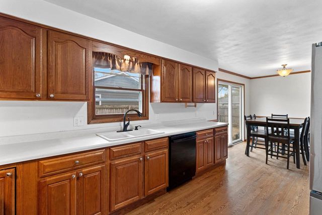 1825 W GRANT STREET, Appleton, WI 54914