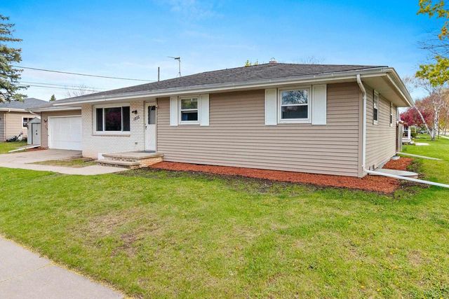 1825 W GRANT STREET, Appleton, WI 54914