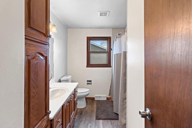 1825 W GRANT STREET, Appleton, WI 54914