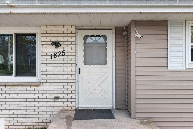 1825 W GRANT STREET, Appleton, WI 54914