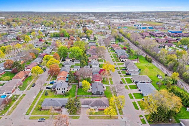 1825 W GRANT STREET, Appleton, WI 54914