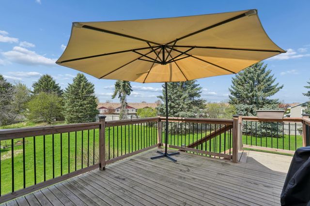 6528 210th Lane Court N, Forest Lake, MN 55025
