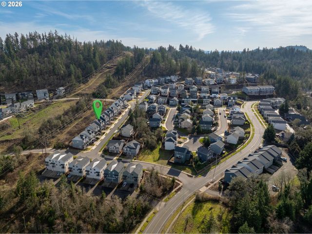 2533 ROCKROSE Ln, Eugene, OR 97403