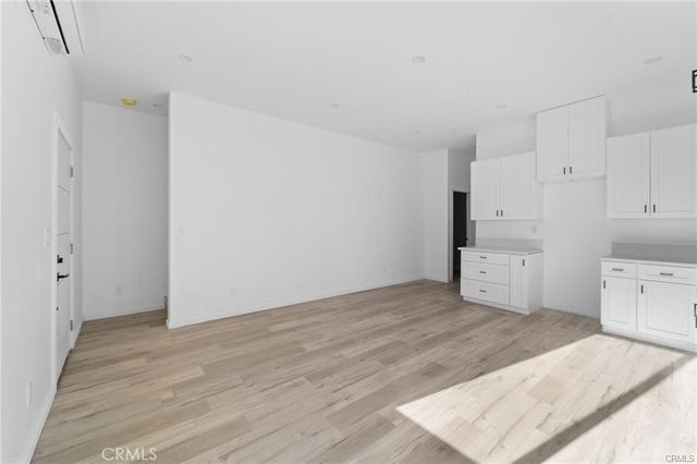 8514 Wilbur, Northridge, CA 91324