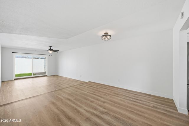 1706 E GAYLON Drive, Tempe, AZ 85282