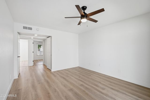 1706 E GAYLON Drive, Tempe, AZ 85282