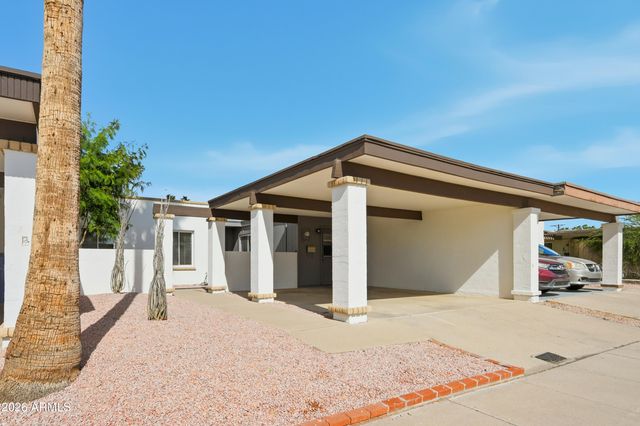 1706 E GAYLON Drive, Tempe, AZ 85282