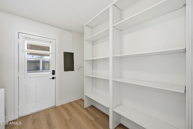 1706 E GAYLON Drive, Tempe, AZ 85282