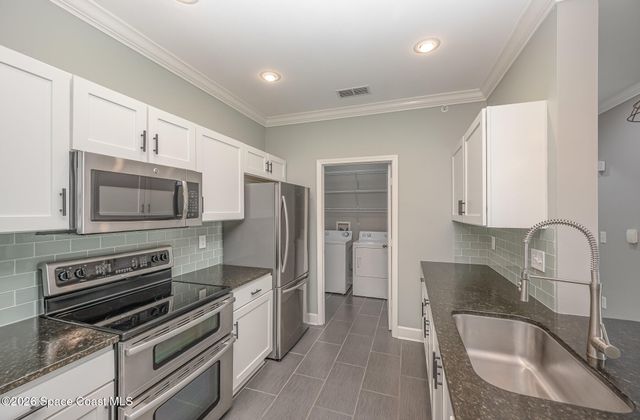 6421 Borasco Drive 3204, Melbourne, FL 32940