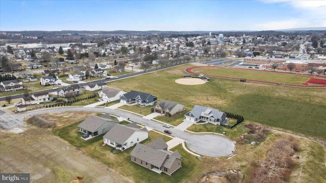 41 SMITH CIR, Littlestown, PA 17340