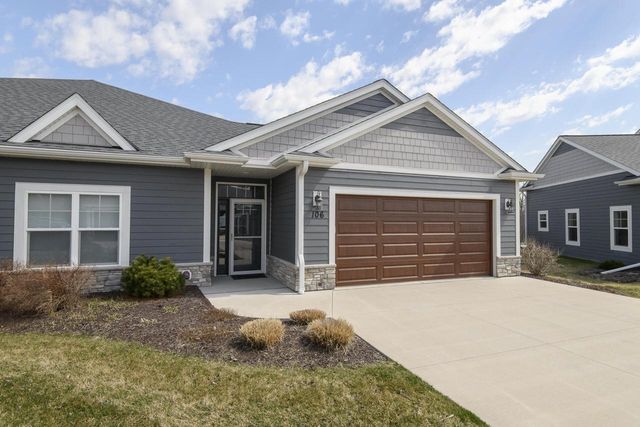 106 Phantom Lake COURT, Mukwonago, WI 53149
