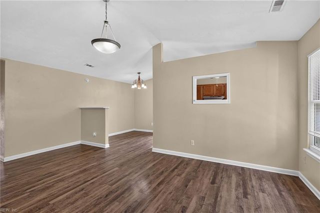 1504 Snowbird CT, Virginia Beach, VA 23454