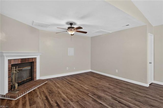 1504 Snowbird CT, Virginia Beach, VA 23454