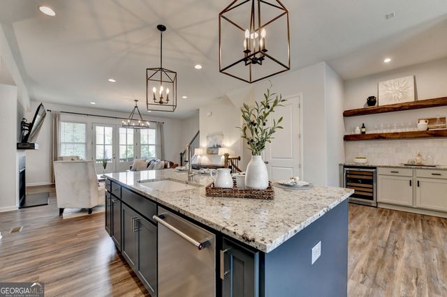 6770 Whitman Walk, Alpharetta, GA 30005