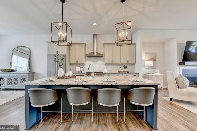 6770 Whitman Walk, Alpharetta, GA 30005
