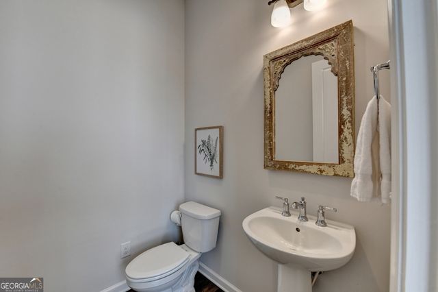 6770 Whitman Walk, Alpharetta, GA 30005