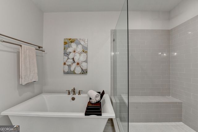 6770 Whitman Walk, Alpharetta, GA 30005