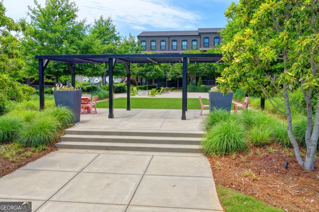6770 Whitman Walk, Alpharetta, GA 30005