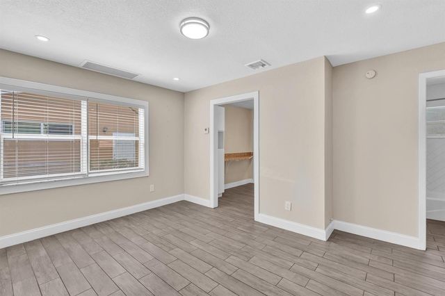 5026 SW 21st Street SW, West Park, FL 33023