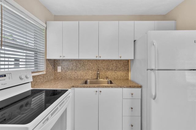 5026 SW 21st Street SW, West Park, FL 33023
