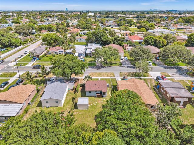 5026 SW 21st Street SW, West Park, FL 33023