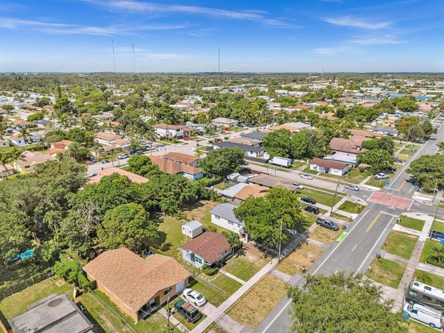 5026 SW 21st Street SW, West Park, FL 33023