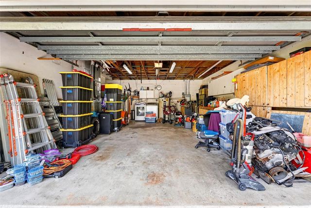 10431 SW 82nd Ct, Miami, FL 33156