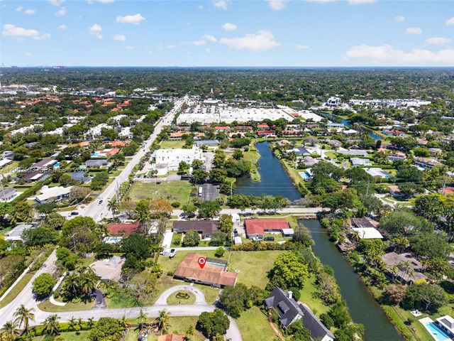 10431 SW 82nd Ct, Miami, FL 33156