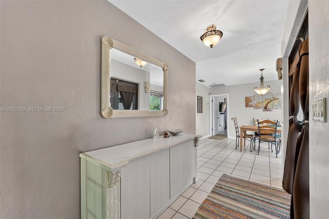 10431 SW 82nd Ct, Miami, FL 33156