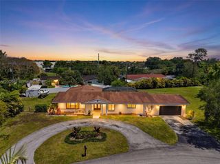 10431 SW 82nd Ct, Miami, FL 33156