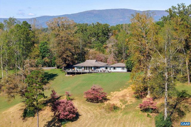 5498 WYANT LN, Charlottesville, VA 22903