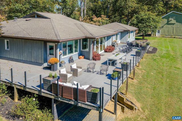 5498 WYANT LN, Charlottesville, VA 22903