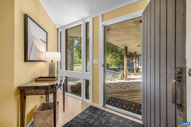 5498 WYANT LN, Charlottesville, VA 22903