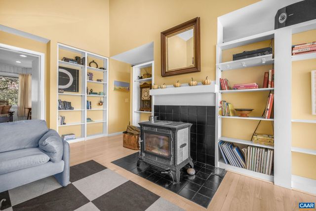 5498 WYANT LN, Charlottesville, VA 22903