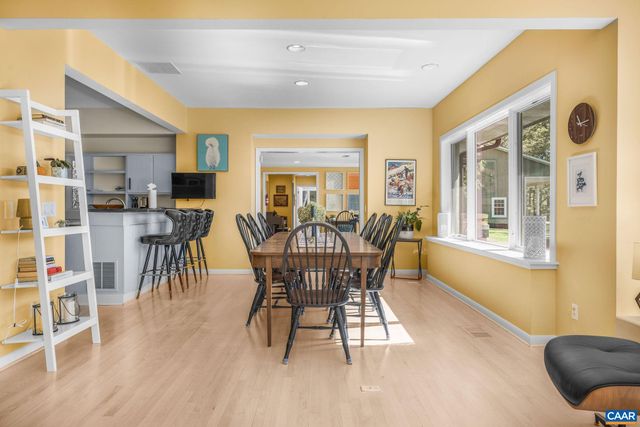 5498 WYANT LN, Charlottesville, VA 22903