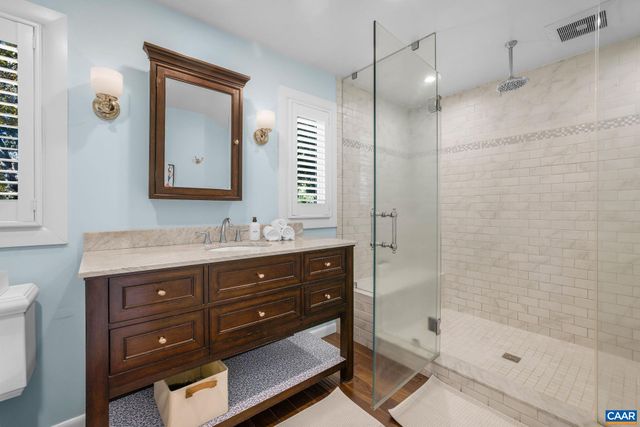 5498 WYANT LN, Charlottesville, VA 22903